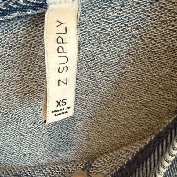 Z Supply Atila Distressed Washed Blue Sweatshirt - Picture 5 of 6